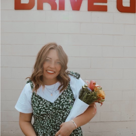 Meet your Posher, Ashalee - Picture 1 of 1